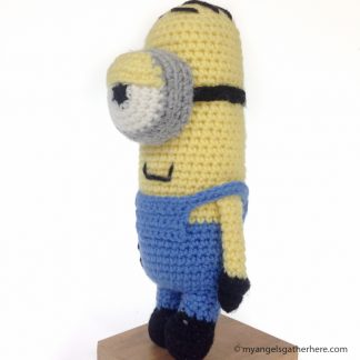 one eye minion plush