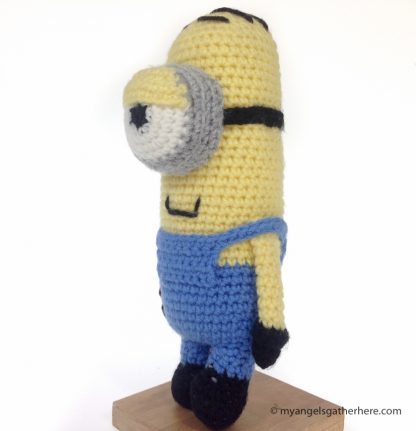 one eye minion plush