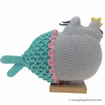 pusheen stuffed animal